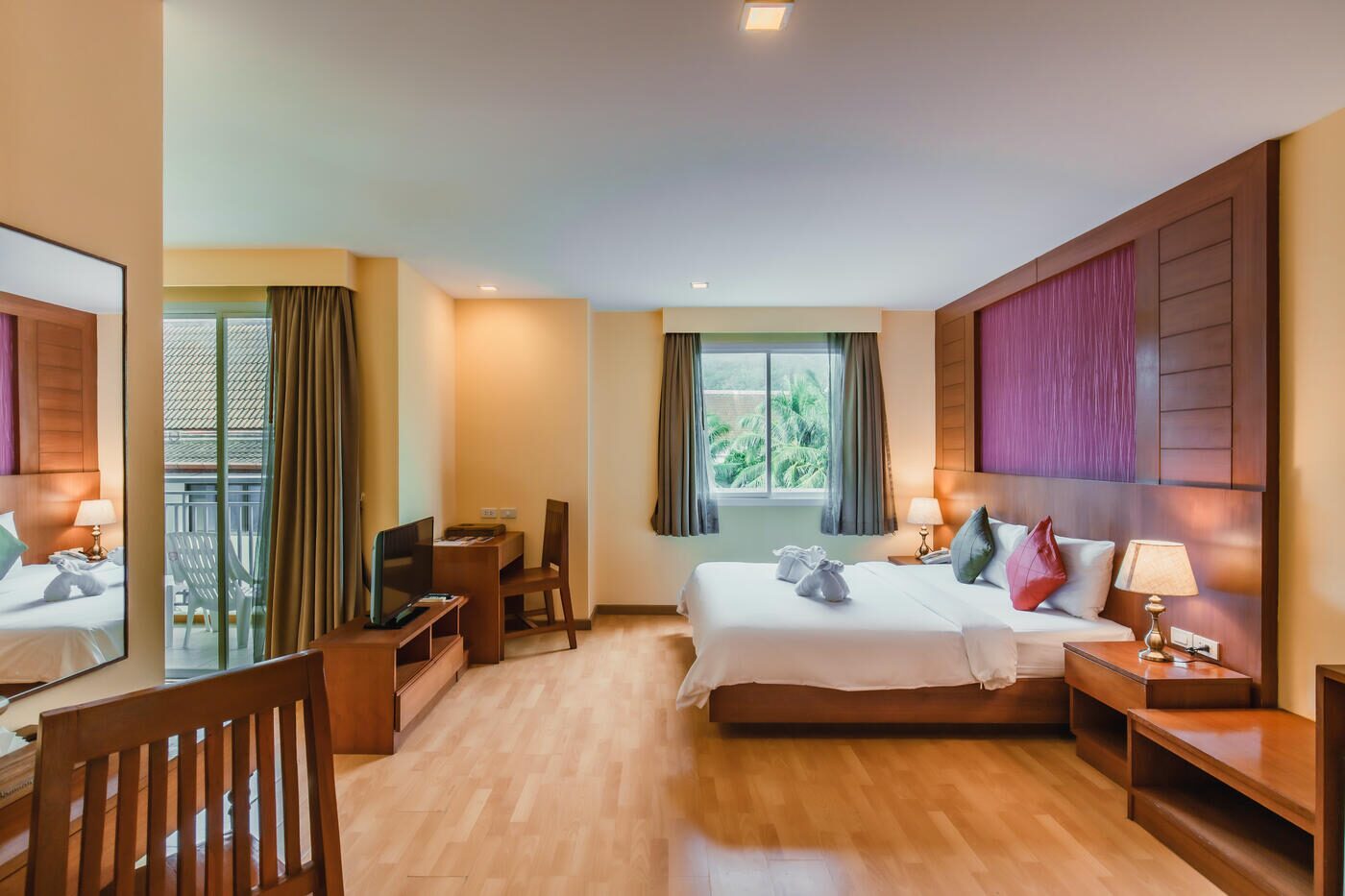 Executive Suite City View